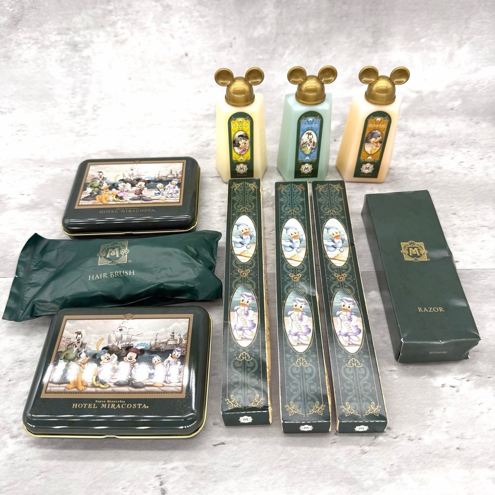 Rare!! Tokyo Disneys Hotel Miracosta Amenity Set Razor Soaps Brush Toothbrushes